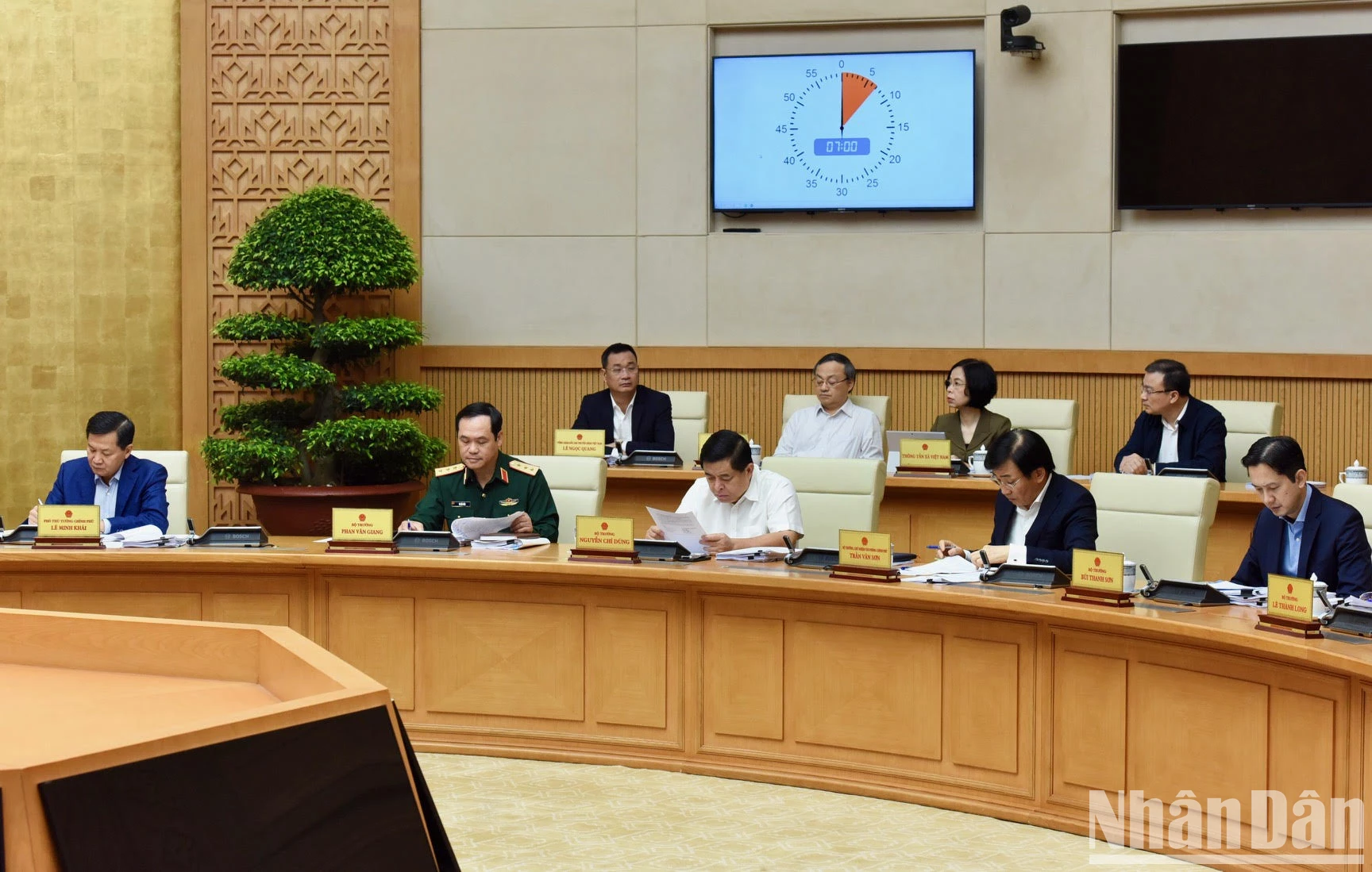 [Ảnh] Thủ tướng Phạm Minh Chính chủ trì Phiên họp Chính phủ chuyên đề xây dựng pháp luật tháng 3 ảnh 3