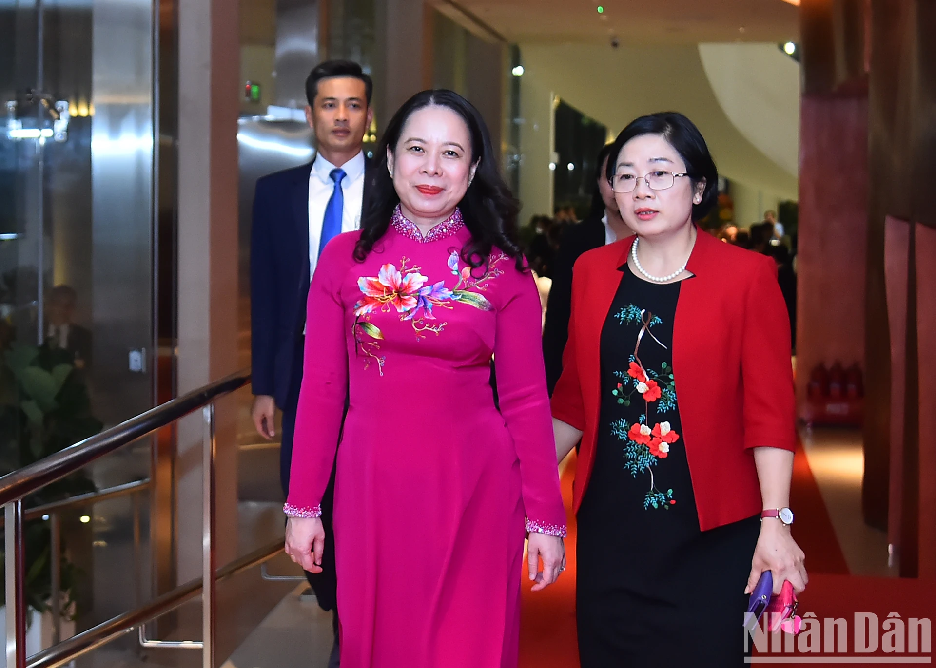 General Secretary, President To Lam and his wife chaired the ceremony ...