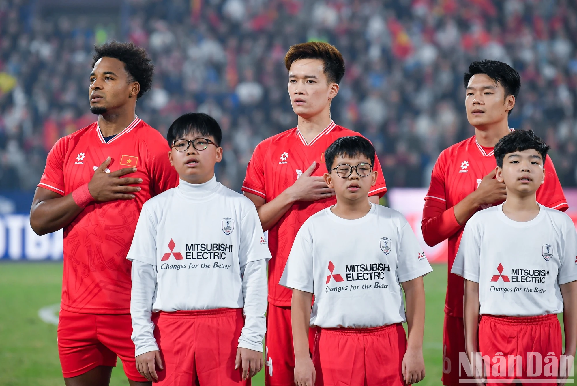 [Ảnh] Xuân Son lập cú đúp, đội tuyển Việt Nam thắng đội tuyển Singapore 3-1 ảnh 4