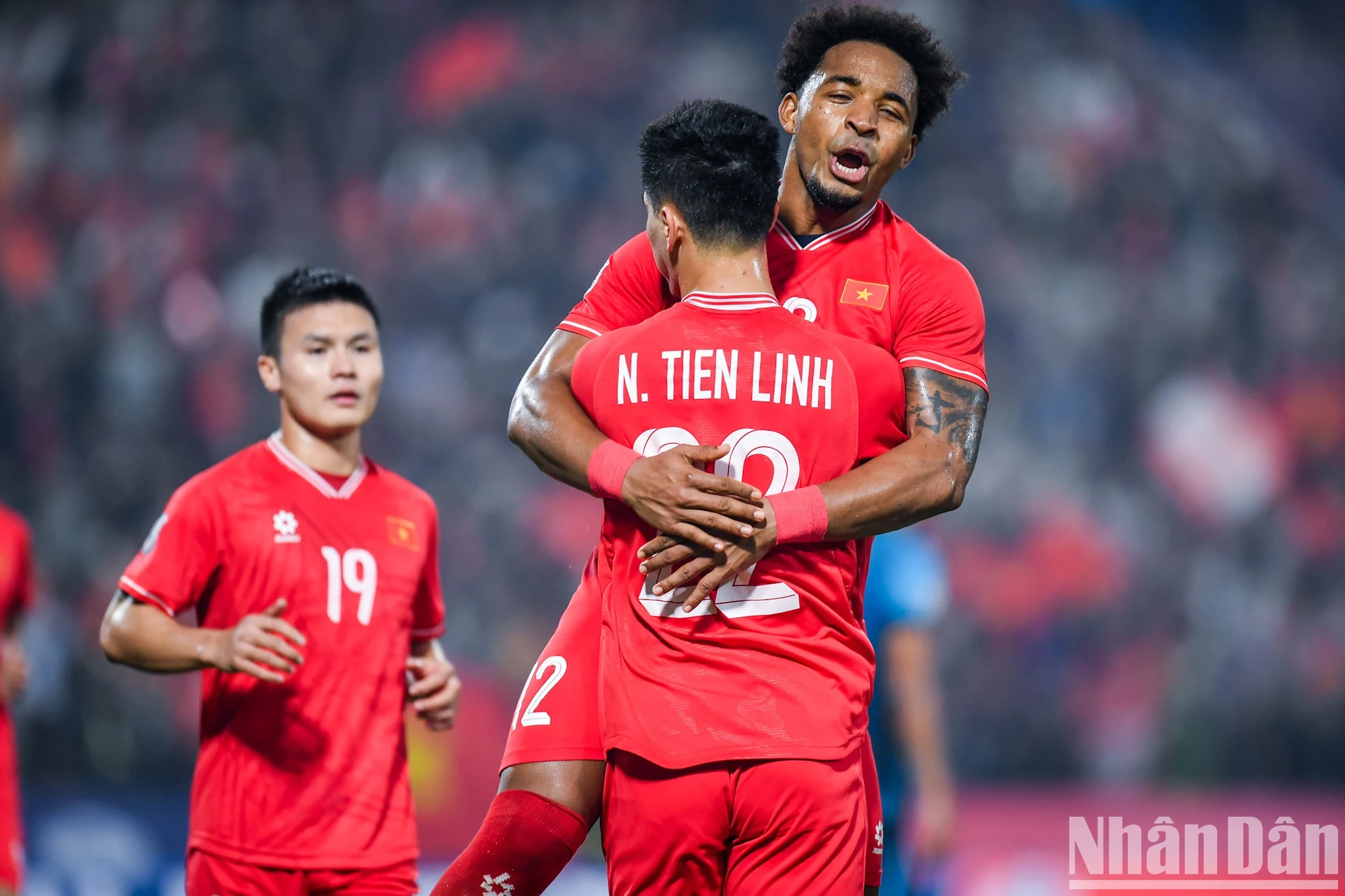 [Ảnh] Xuân Son lập cú đúp, đội tuyển Việt Nam thắng đội tuyển Singapore 3-1 ảnh 14