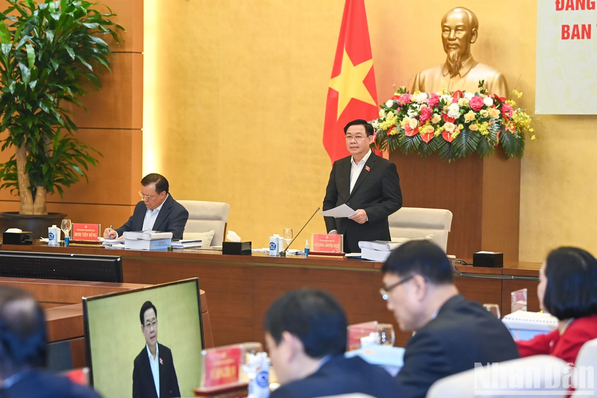 View - [Ảnh] Chủ tịch Quốc hội chủ trì cuộc làm việc của Đảng đoàn Quốc hội làm việc với Ban Thường vụ Thành ủy Hà Nội