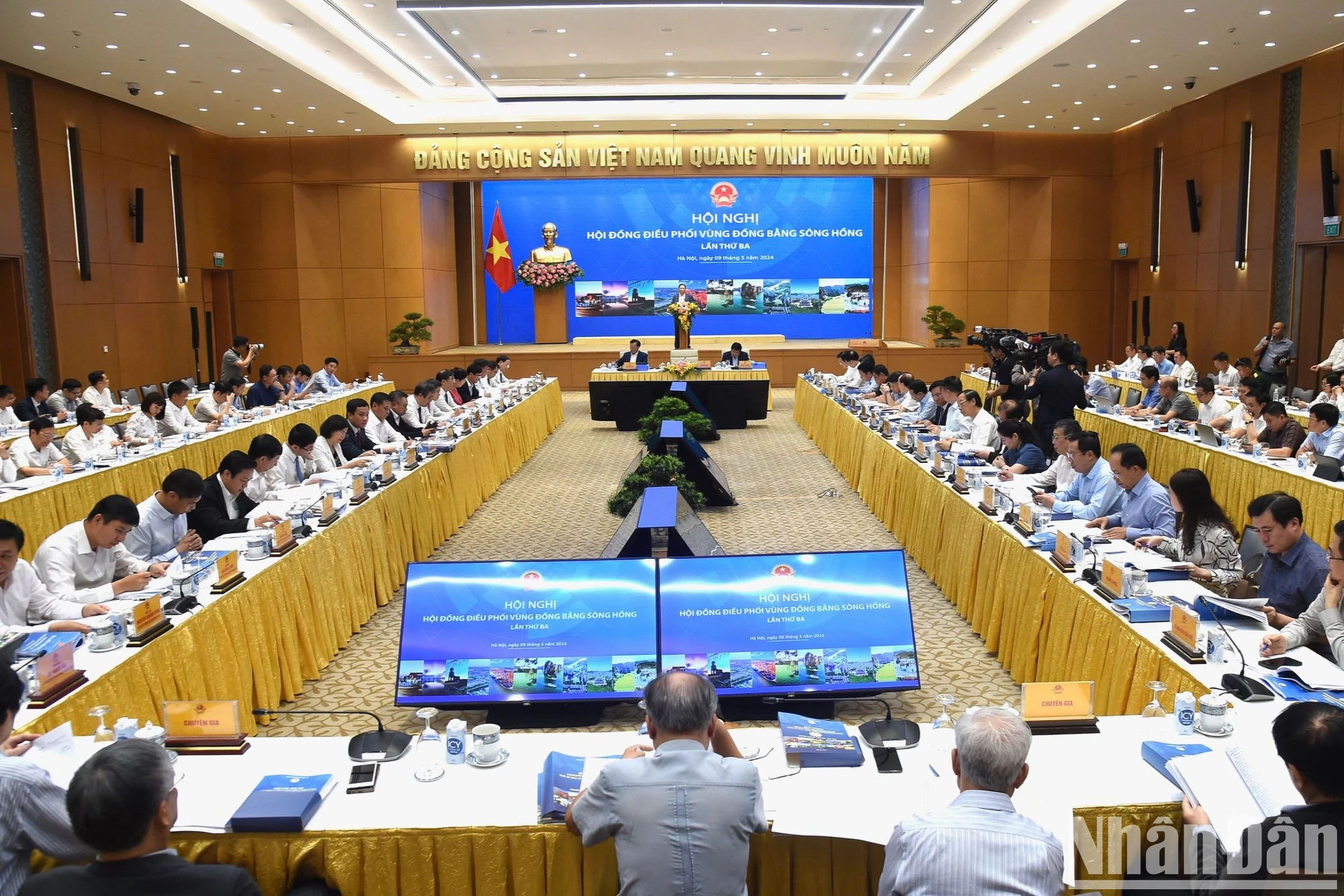 [Ảnh] Thủ tướng Phạm Minh Chính chủ trì Hội nghị lần thứ 3 Hội đồng điều phối vùng Đồng bằng sông Hồng ảnh 4