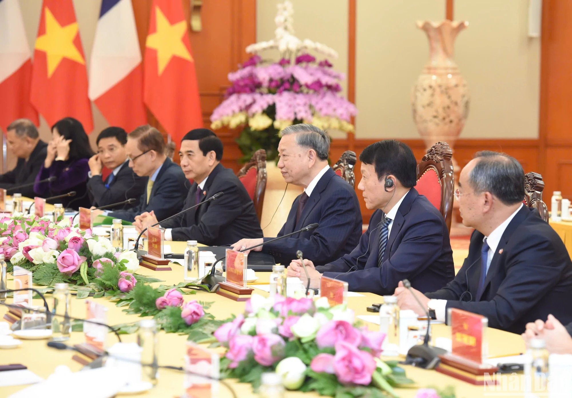 [Ảnh] Tổng Bí thư Tô Lâm tiếp Tổng thống Pháp Emmanuel Macron ảnh 5