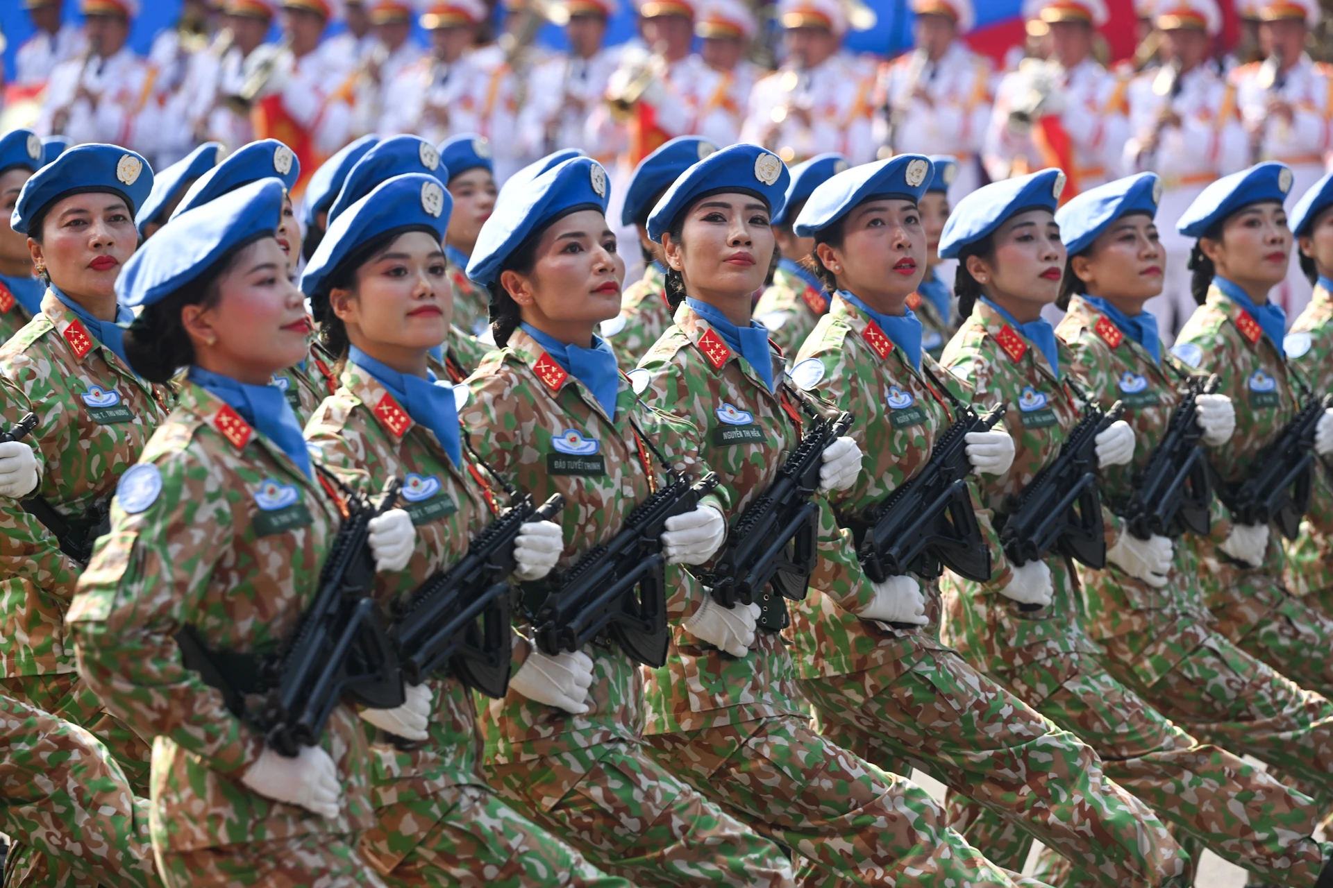 [Ảnh] Toàn cảnh lễ diễu binh, diễu hành kỷ niệm 50 năm Giải phóng miền nam, thống nhất đất nước ảnh 22