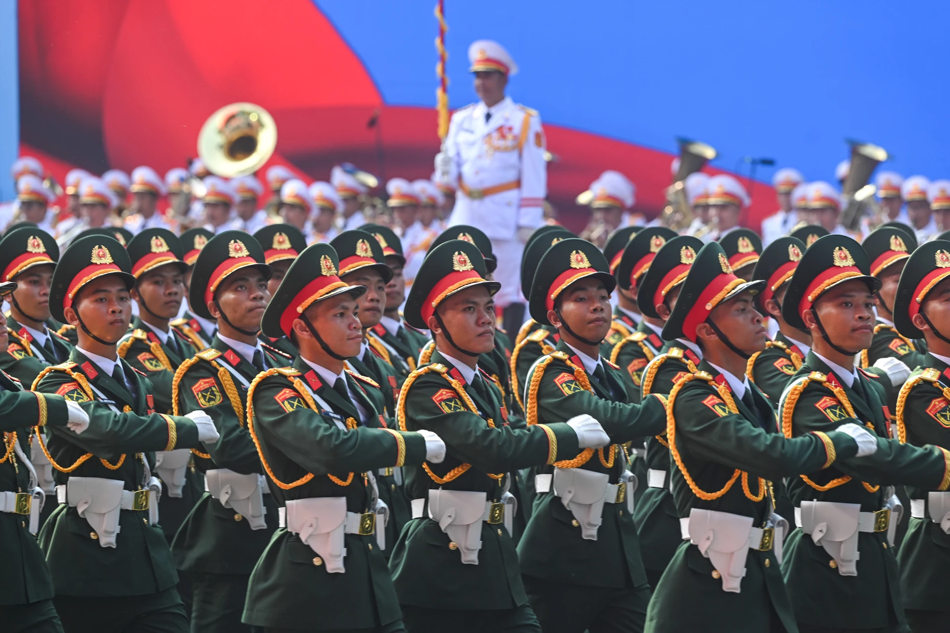 [Ảnh] Toàn cảnh lễ diễu binh, diễu hành kỷ niệm 50 năm Giải phóng miền nam, thống nhất đất nước ảnh 15