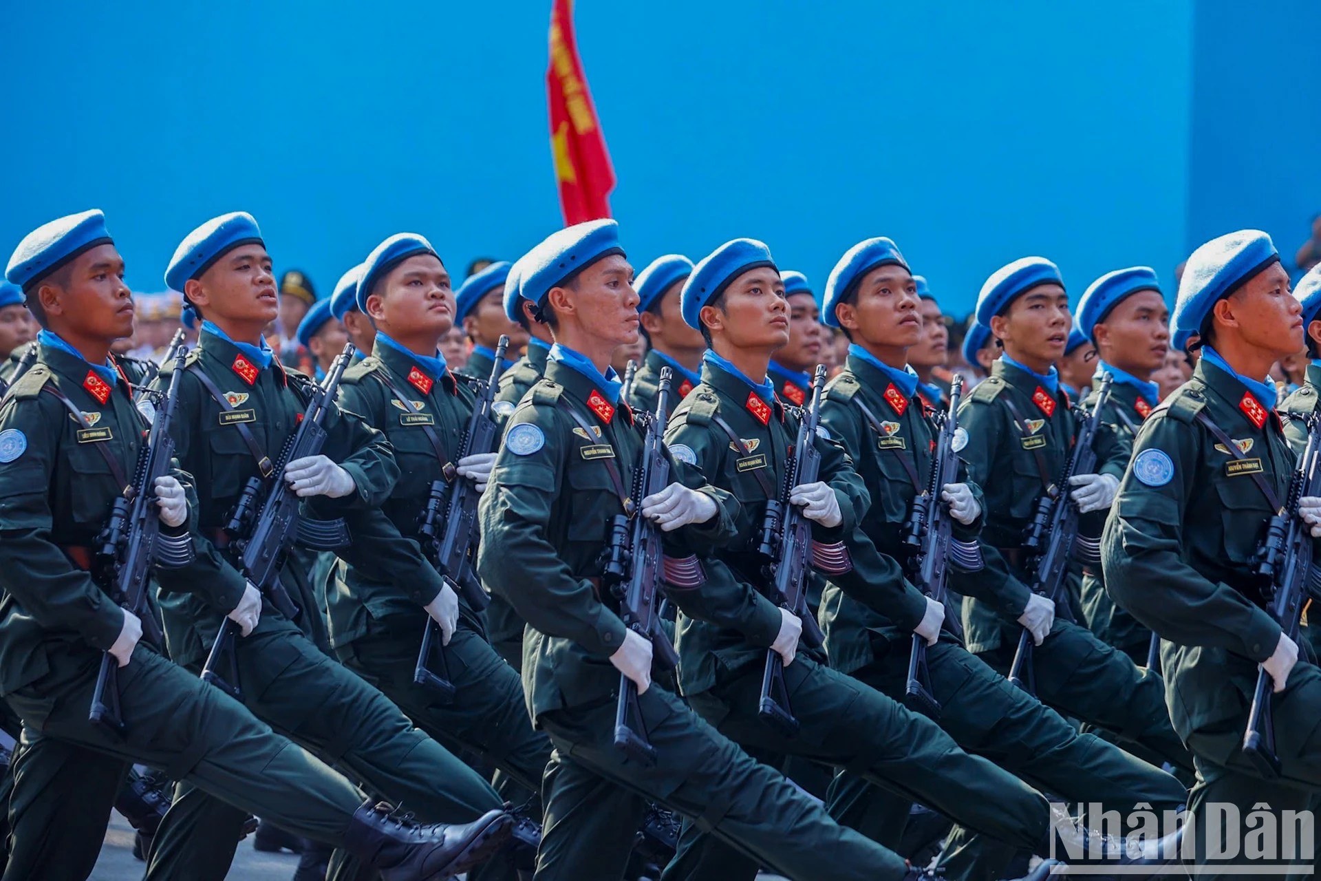 [Ảnh] Toàn cảnh lễ diễu binh, diễu hành kỷ niệm 50 năm Giải phóng miền nam, thống nhất đất nước ảnh 35
