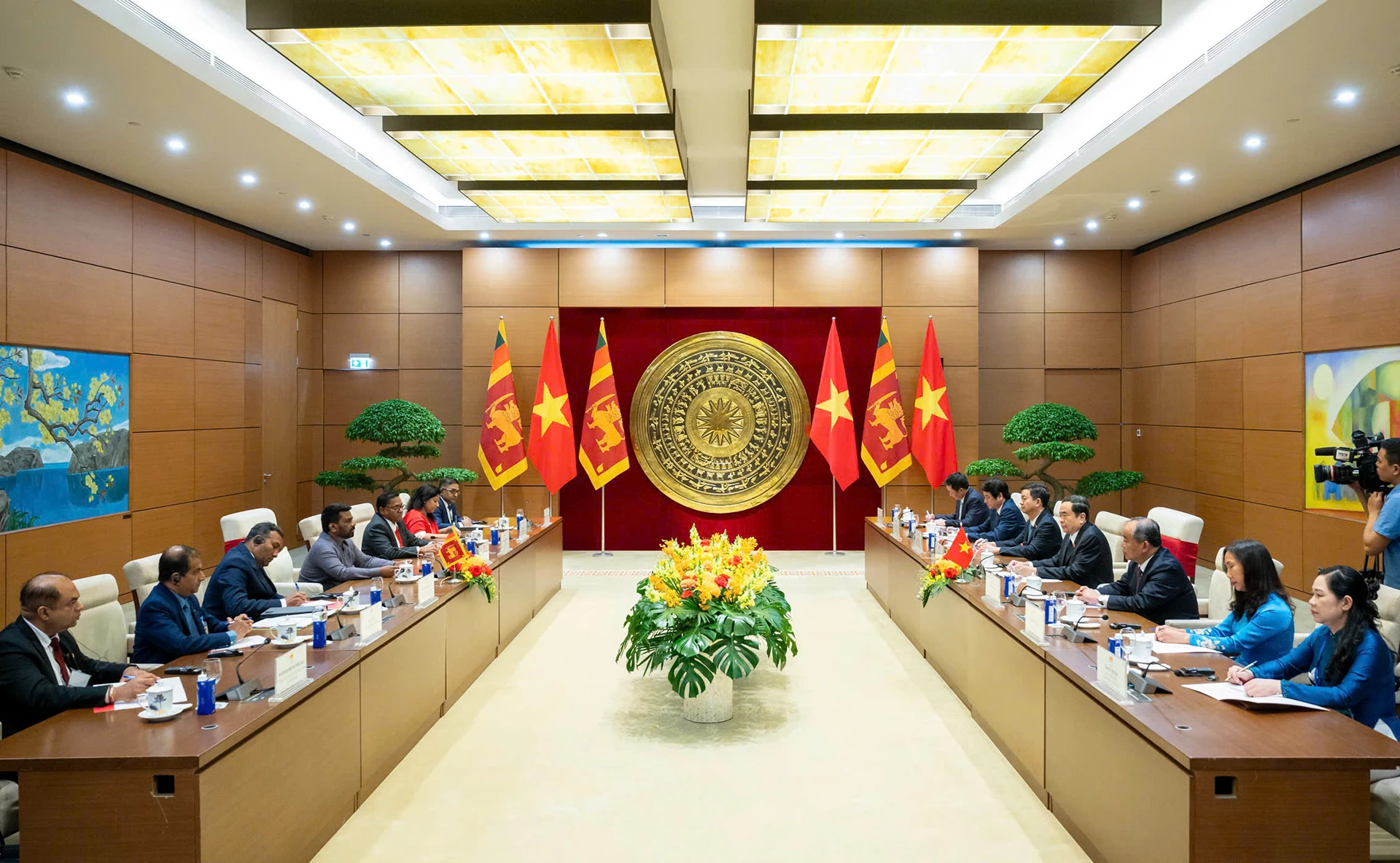 [Ảnh] Chủ tịch Quốc hội Trần Thanh Mẫn hội kiến Tổng thống Sri Lanka Anura Kumara Dissanayaka ảnh 8