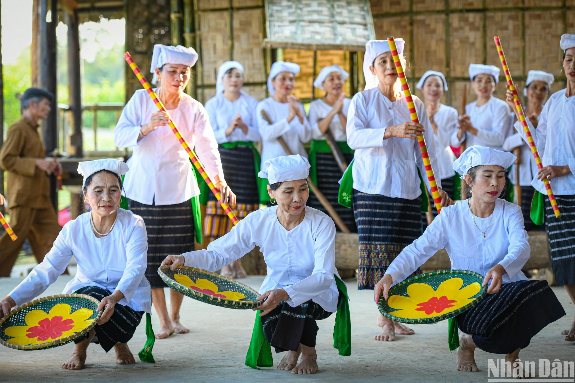 [Ảnh] Lễ Bốc Mó của dân tộc Thổ ở Nghệ An ảnh 7