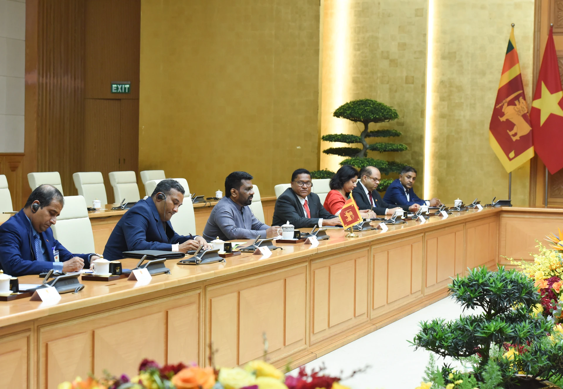 [Ảnh] Thủ tướng Phạm Minh Chính hội kiến Tổng thống Sri Lanka Anura Kumara Dissanayaka ảnh 8