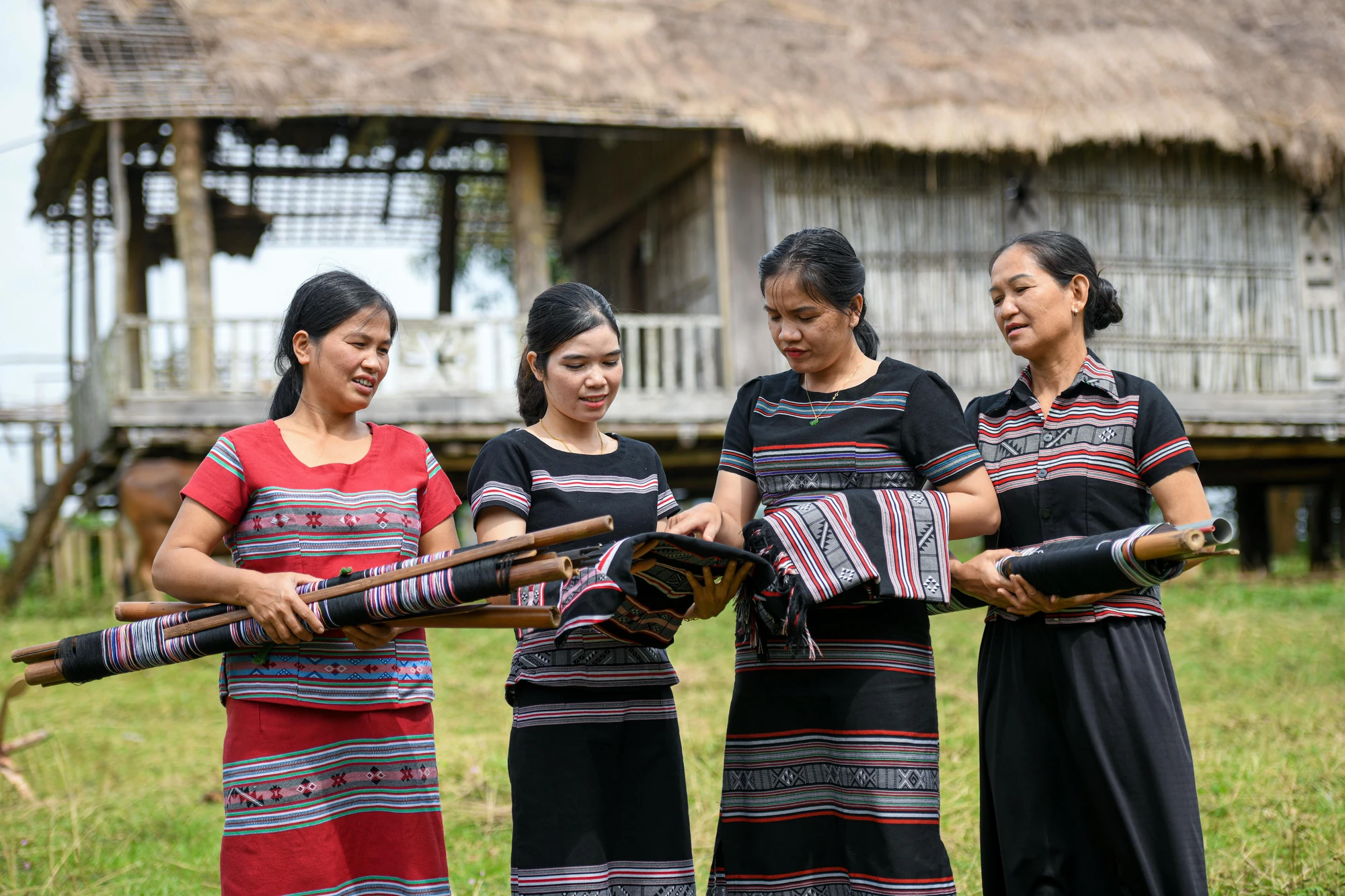 Dân tộc Hrê ảnh 2