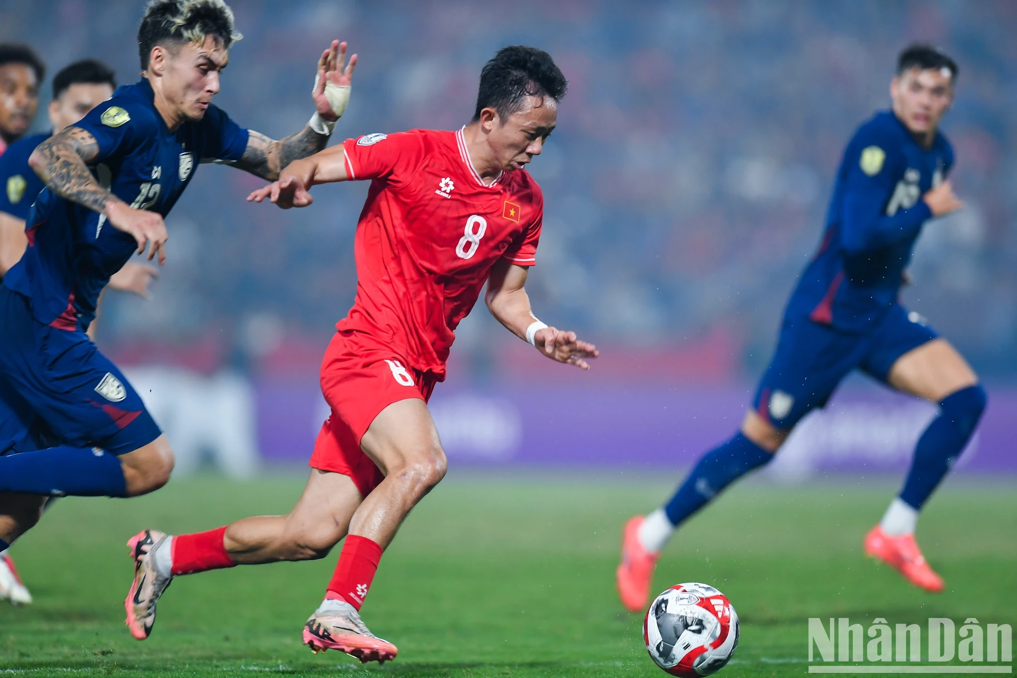 [Ảnh] Thắng Thái Lan 2-1, Việt Nam khởi đầu chung kết mỹ mãn ảnh 6