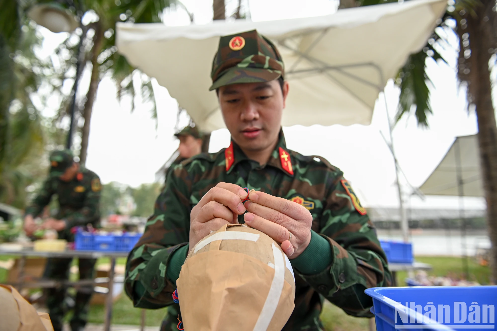 [Ảnh] Bên trong trận địa pháo hoa ở Hà Nội sẵn sàng cho đêm giao thừa ảnh 10