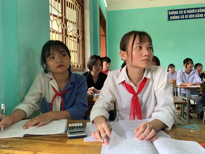 Lá thư và tình người -0