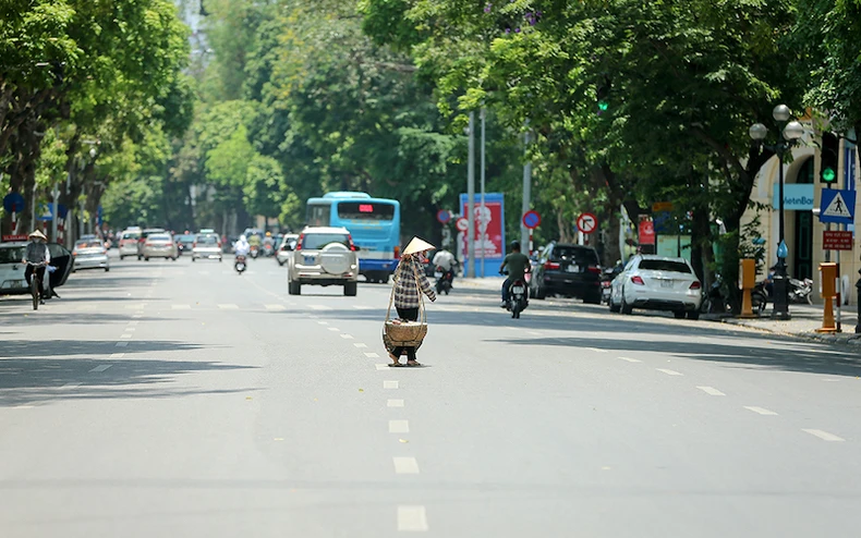 “Nắng nóng ở Bắc và Trung Bộ còn kéo dài sang tháng 8” -0