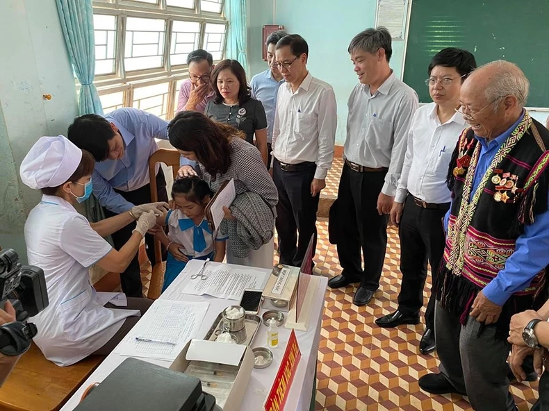Ít nhất 90% người dân dưới 40 tuổi tại được tiêm vaccine -0