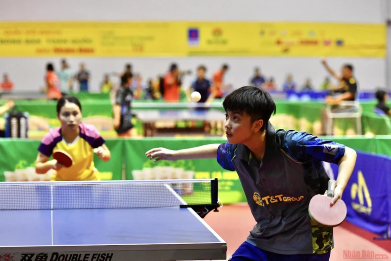 giai_bong_ban_toan_quoc_bao_Nhan-1594828114543.jpg