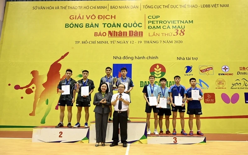 Bế mạc và trao giải Giải vô địch bóng bàn toàn quốc Báo Nhân Dân lần thứ 38 -1