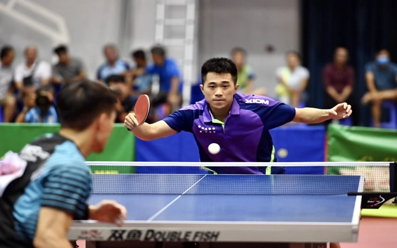 Trận chung kết đơn nữ và đơn nam hấp dẫn, kịch tính -0
