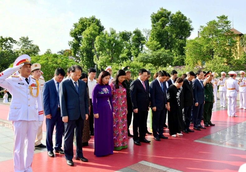 Lãnh đạo Đảng, Nhà nước tưởng niệm các Anh hùng liệt sĩ -0