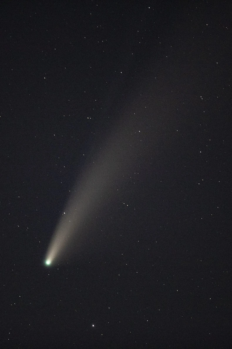 Đi “săn” sao chổi Neowise -0
