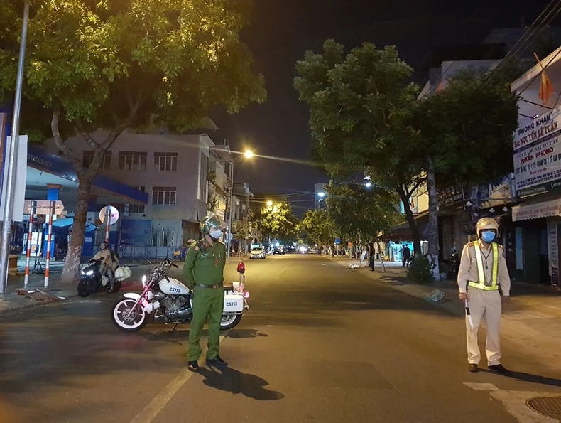 Đà Nẵng thực hiện giãn cách xã hội từ 0 giờ ngày 28-7 -0