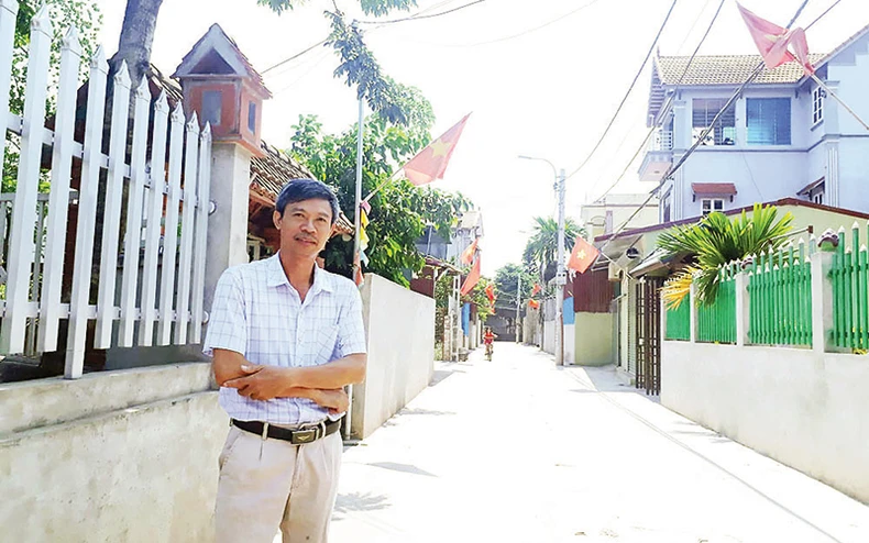 Những con đường dân tình nguyện hiến đất -0