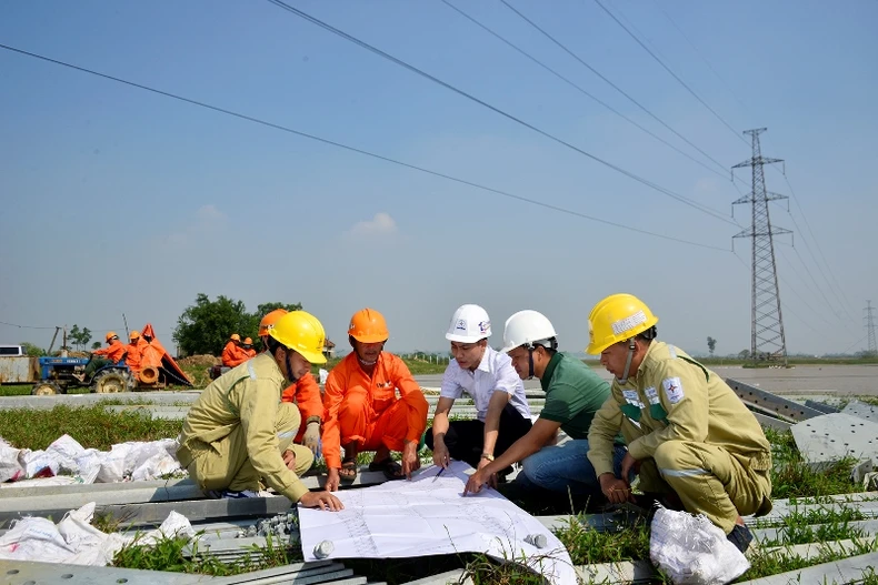 Đẩy nhanh xây dựng đường dây 500kV Tây Hà Nội – Thường Tín -0