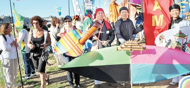 Diều sáo phiêu du -0