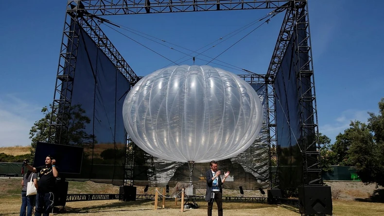 Khinh khí cầu internet của Google bị nhầm là UFO -0