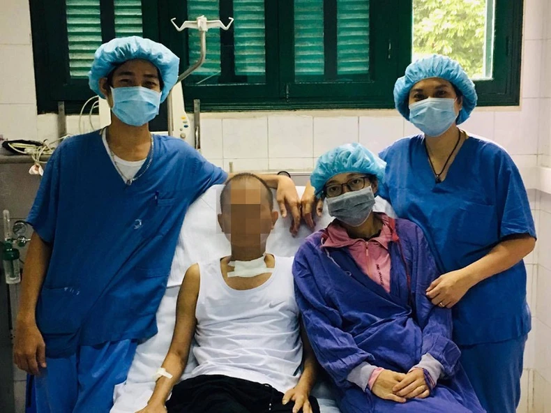 Việt Nam ghép phổi thành công cho ca “bệnh phổi mô kẽ” đầu tiên -0