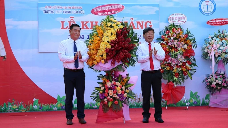 Niềm vui đón năm học mới tại các địa phương trên cả nước -0