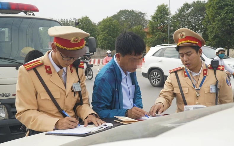 Trừ điểm bằng lái xe sao cho hiệu quả? -0