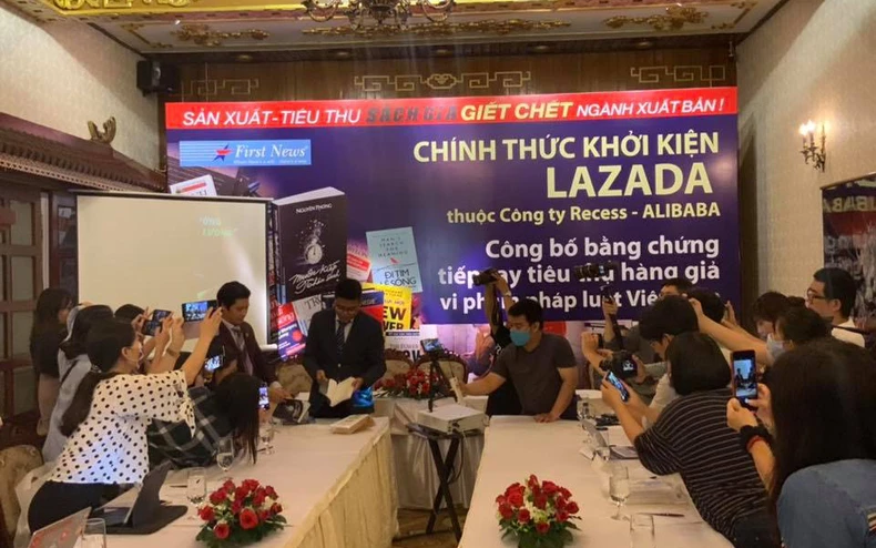 Sách giả - Giọt nước tràn ly đến bao giờ -0