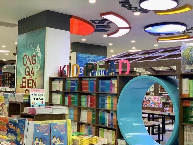 Khai trương tổ hợp Nhà sách - Cafe sách và Khu vui chơi giáo dục Tân Việt -0