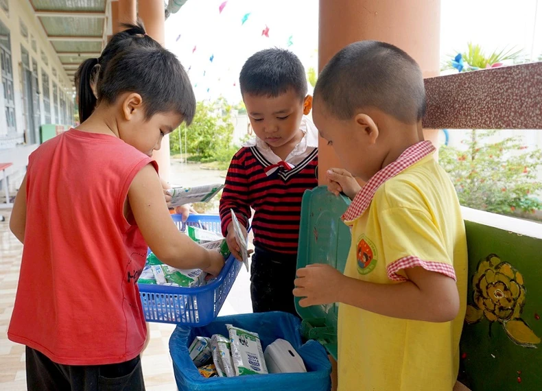 Sữa học đường đến trường cùng trẻ trong năm học mới -0