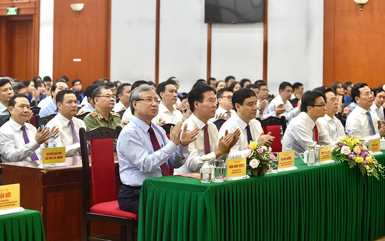 Khai truơng Trang tin điện tử Đảng Cộng sản Việt Nam – Đại hội XIII -0