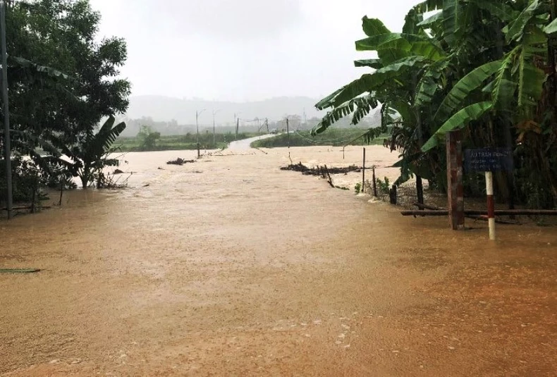 Phú Yên ứng phó với mưa lớn diện rộng -0
