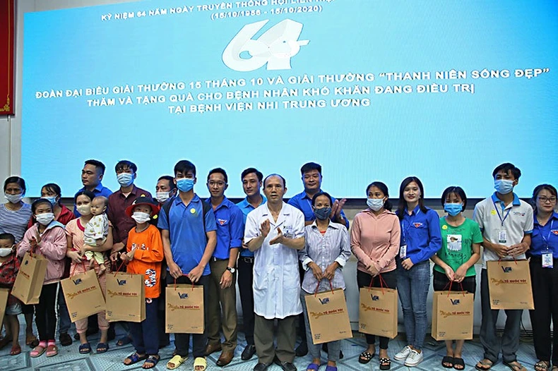 Sôi động Ngày hội “Tôi yêu Tổ quốc tôi” tại Hà Nội -0