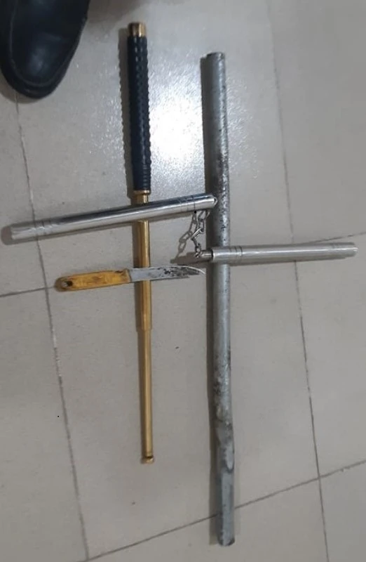 Bắt bảy đối tượng hỗn chiến giành khách trước cổng bệnh viện -0