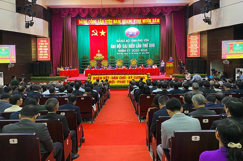 Khai mạc Đại hội Đại biểu Đảng bộ tỉnh Phú Yên lần thứ 17 -0