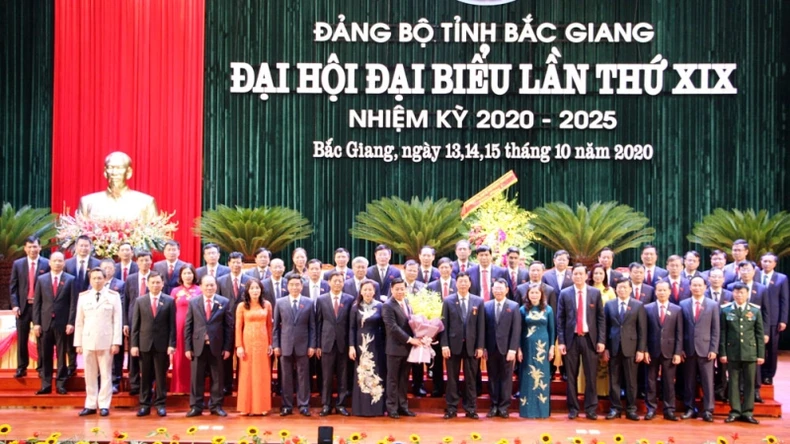Đồng chí Dương Văn Thái được bầu giữ chức Bí thư Tỉnh ủy Bắc Giang -0