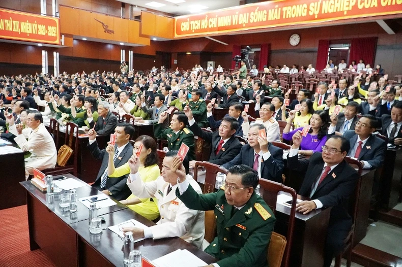 Đồng chí Lâm Văn Mẫn được bầu giữ chức Bí thư Tỉnh ủy Sóc Trăng -0