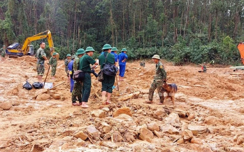 Đã tìm thấy 13 thi thể cán bộ trong Đoàn công tác gặp nạn -0