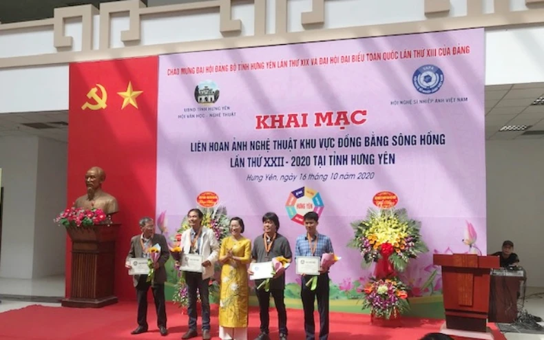 Tổ chức Liên hoan ảnh nghệ thuật khu vực đồng bằng sông Hồng -0