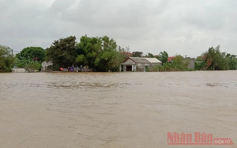 Quảng Bình: Lũ chồng lũ, hơn 11 nghìn nhà dân ngập trở lại -0