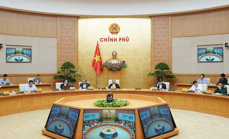 Thường trực Chính phủ họp bàn khắc phục hậu quả mưa lũ miền trung -0