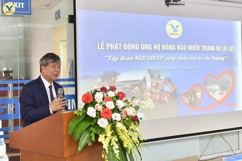 Nhiều doanh nghiệp hỗ trợ đồng bào miền trung vượt qua lũ lụt lịch sử -0