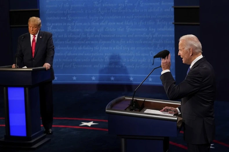 debate -0