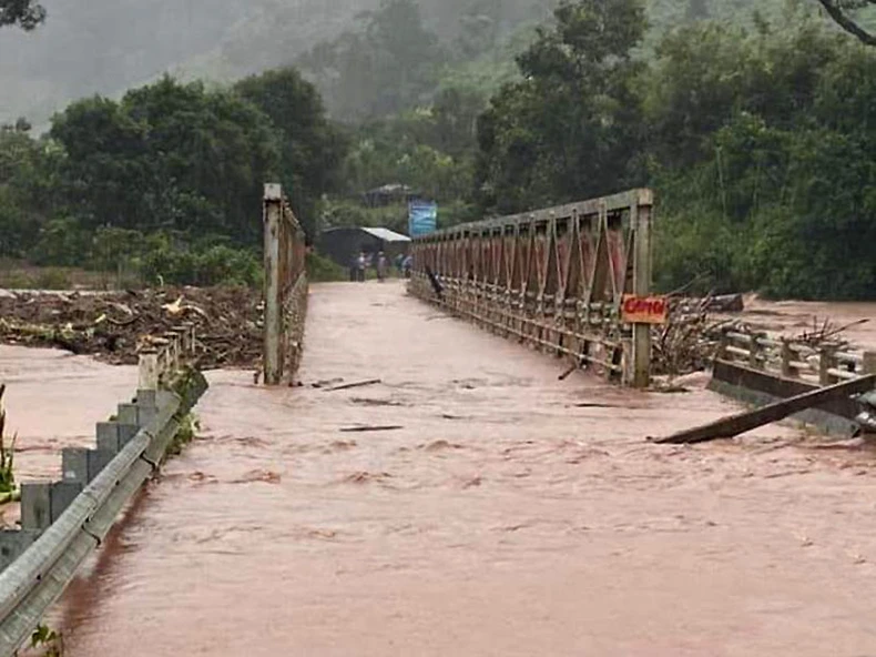 bổ sung: Kom Tum -0