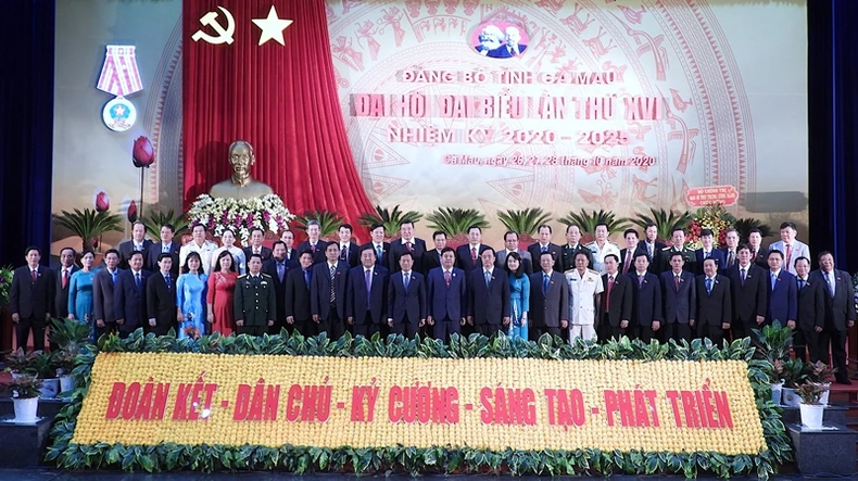 Đại hội Đảng bộ tỉnh Cà Mau lần thứ 16 thành công tốt đẹp -0
